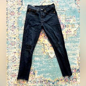 Levis premium line 26/28 distressed button fly 501 s skinny jean